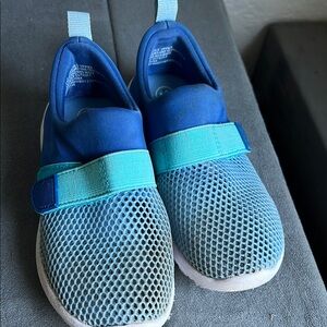Cat & Jack Blue Mesh Sneakers with Elastic Strap